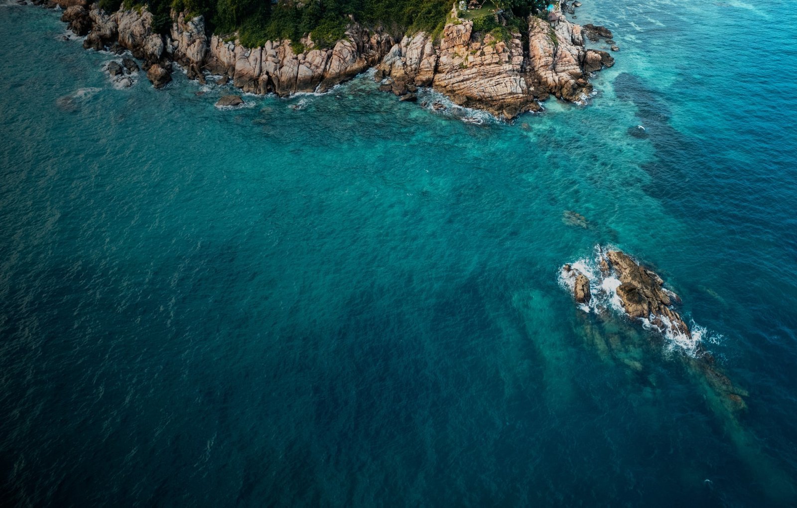 Beautiful ocean coastline